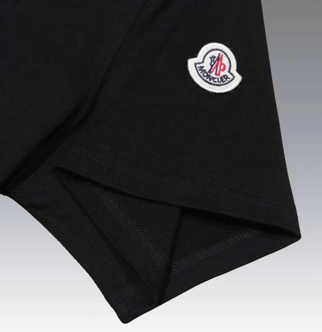 《Moncler~ 》2024New Arrival Quality T , Versatile Quality ！ ‼ 32 250G ‼ ， ， ， ， T 🤪 Sizes：S-M-L-XL-2XL ：Black，White， Same Style